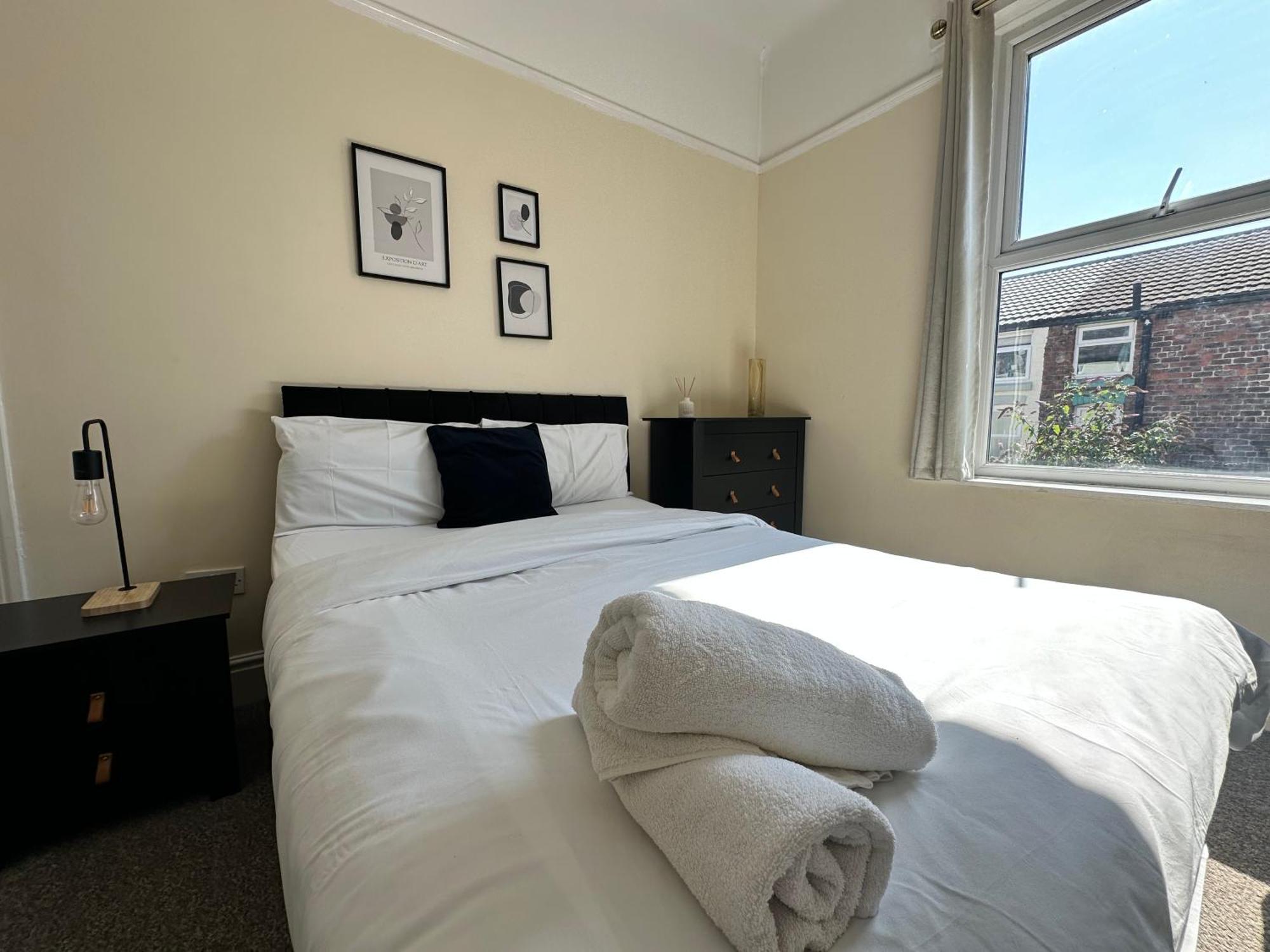 Modern 5 Bedroom House Near Lark Lane Liverpool Buitenkant foto